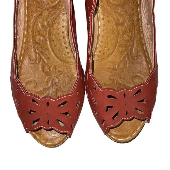 Patrizia by Spring Step Red Wedge Cutout Buckle Strap Sandals D-Malidace Size 41 - Picture 6 of 13